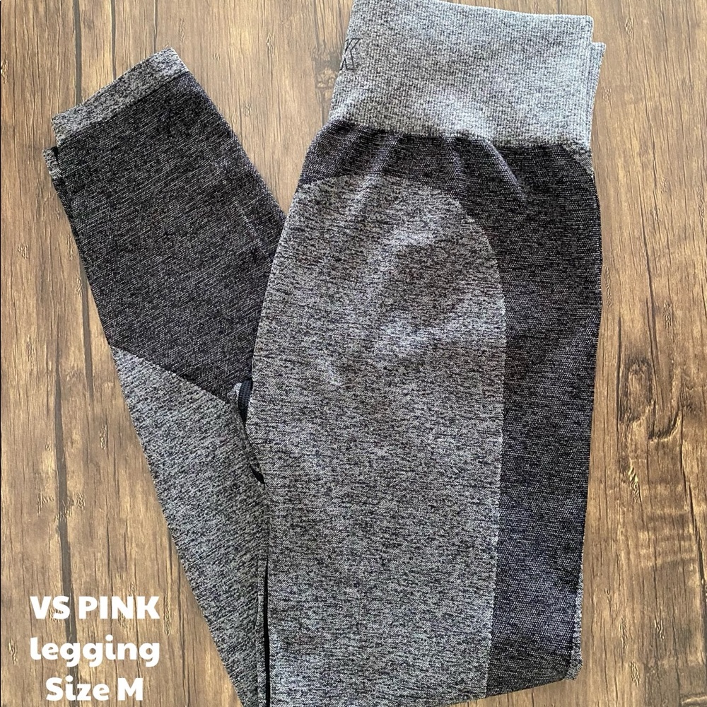 Women’s VS pink leggings